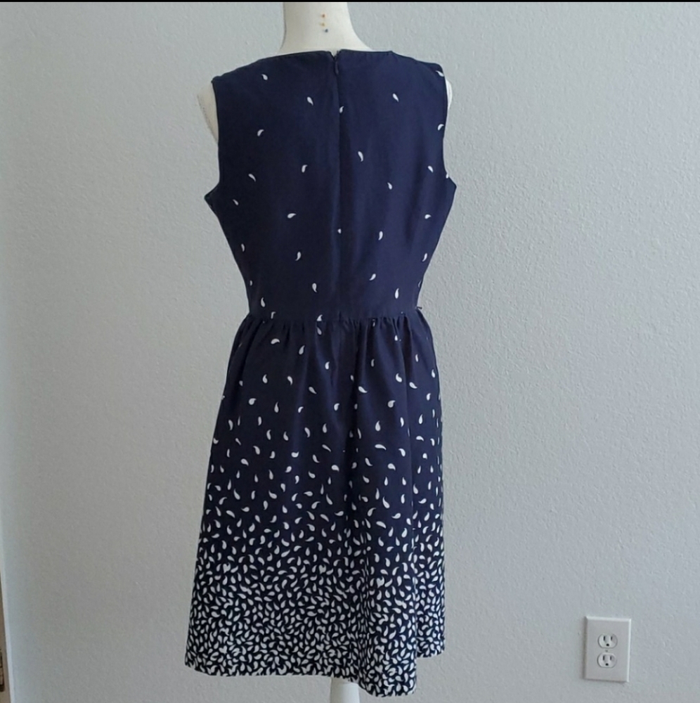Charter Club Falling leaf Dress - Picture 2 of 4